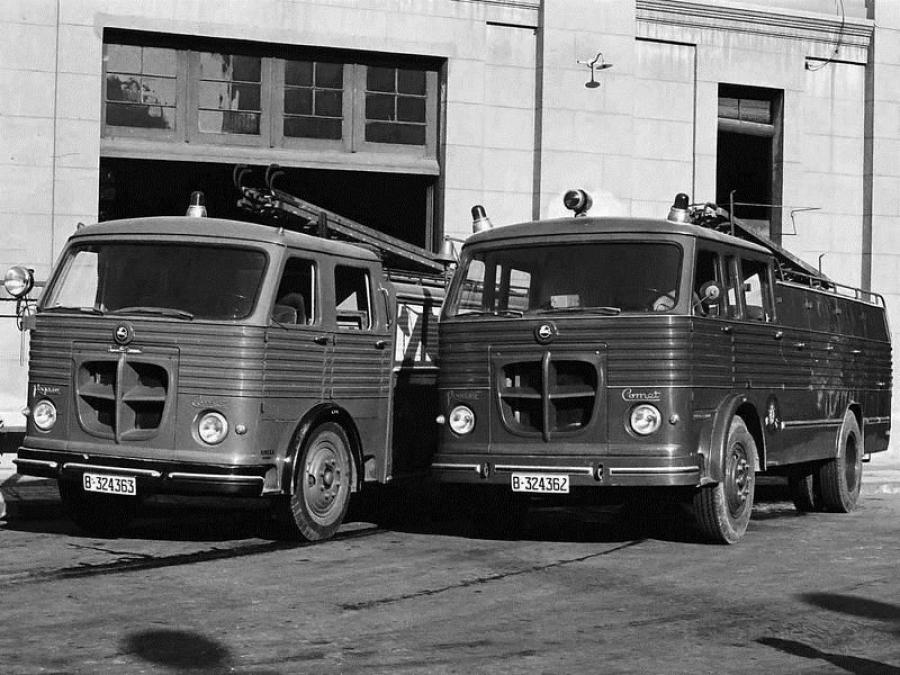  Pegaso 3041 Comet Camon Bomberos 1963 года  (фото 2 из 3)